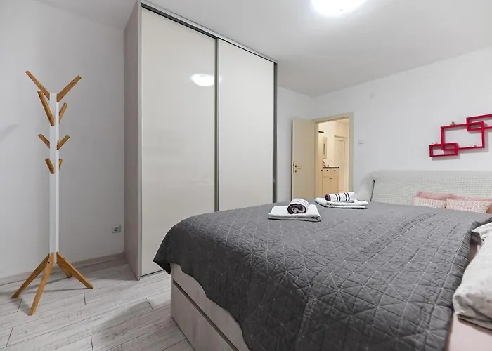 Ds Apartman Zára